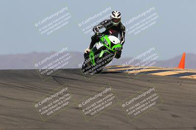 media/Mar-28-2022-Superbike Trackdays (Mon) [[b8603d0f67]]/Open Track Time/Turns 9 and 10/